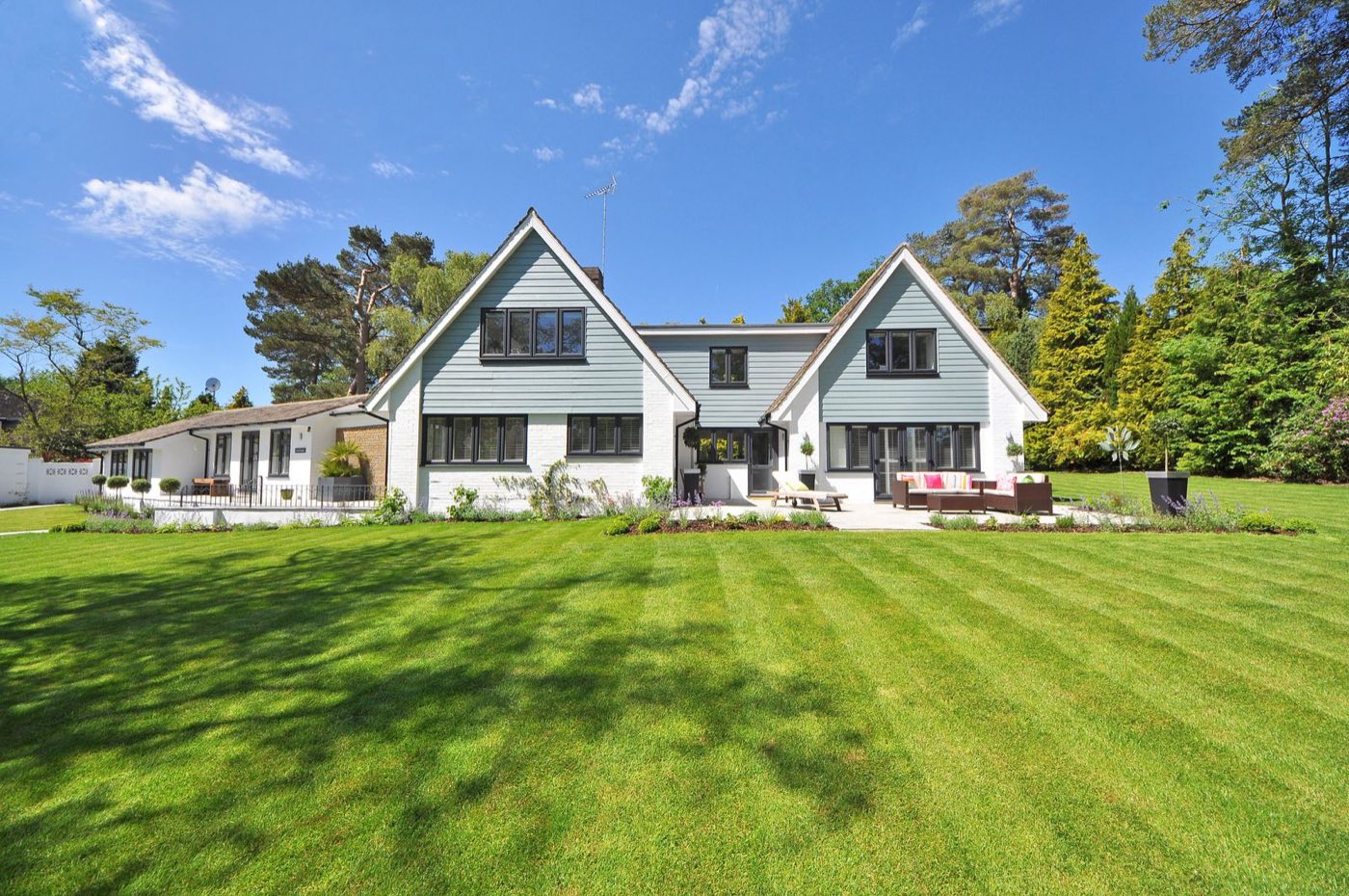 Spacious family home with lawn in an Amritsar avenue